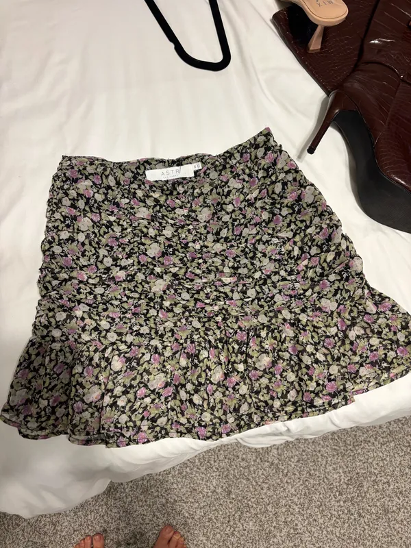 ASTR the Label Skirt Floral - Image 4