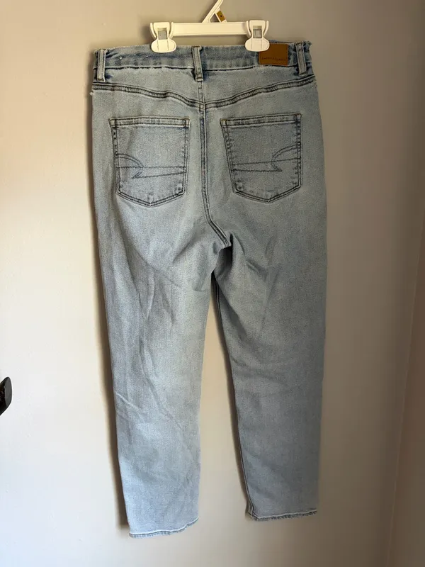 American Eagle Outfitters Light Blue Curvy High-Rise Women’s Jeans - Image 5
