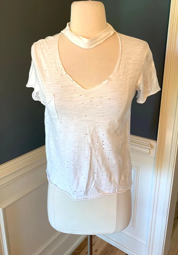 The Pants Store White Crop Top Boutique Distressed Shirt Small - Image 5