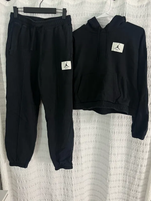 Air Jordan Nike sweat set - Image 2