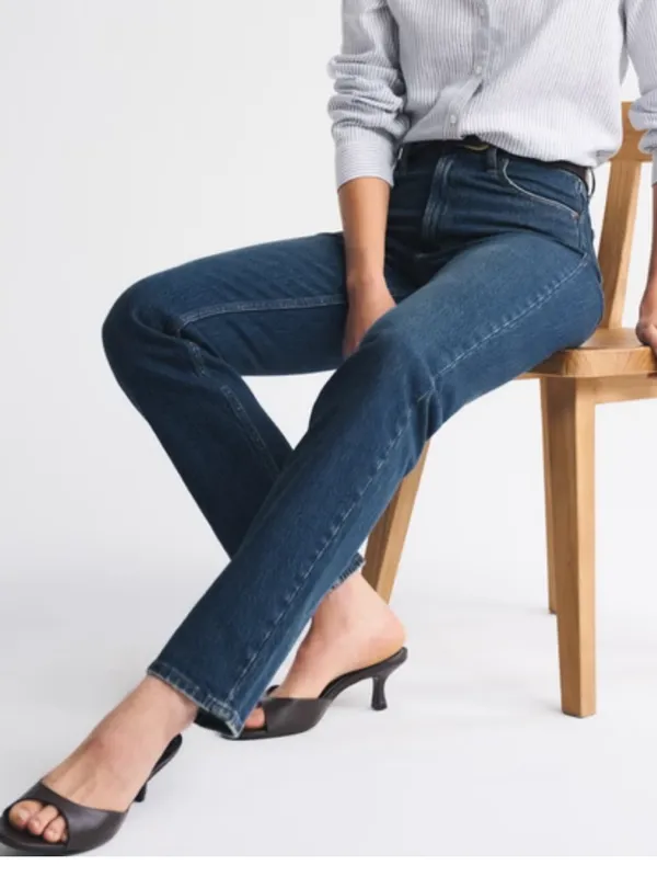Abercrombie & Fitch Ultra High Rise 90s Straight Jean Dark Wash Blue - Image 10