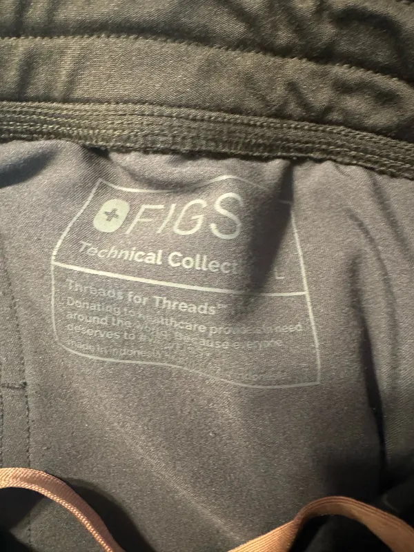 FIGS Scrubs Set - Image 7