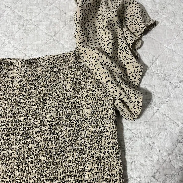 Marshalls Cropped Leopard Print Blouse Top - Image 3
