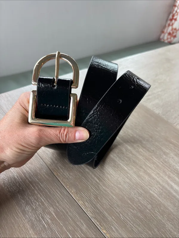 Topshop Black Leather Belt with Gold Buckle - Image 2