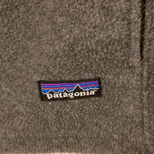 Patagonia Synchilla Women M long 23” and bust 34/36” excellent condition - Image 3