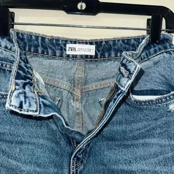Zara Distressed Skinny Jeans Size 4 Blue Wash Y2K Casual Everyday‎ Denim - Image 6