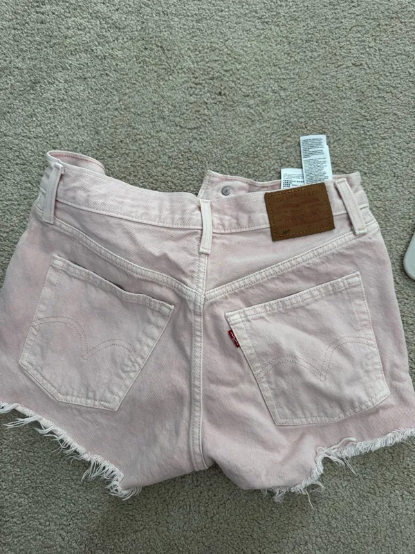 Levi’s Jean Shorts 501 Denim Pink - Image 2