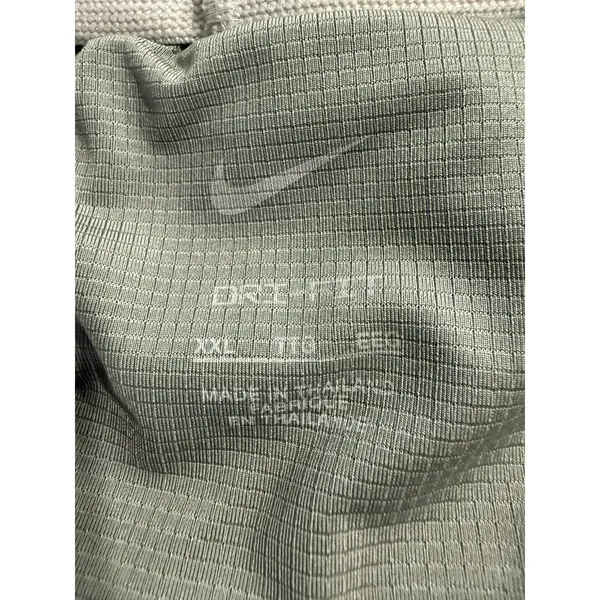 Nike‎ Women XXL Dri Fit Grey Athletic Shorts Elastic Adjustable Waistline Lined - Image 5