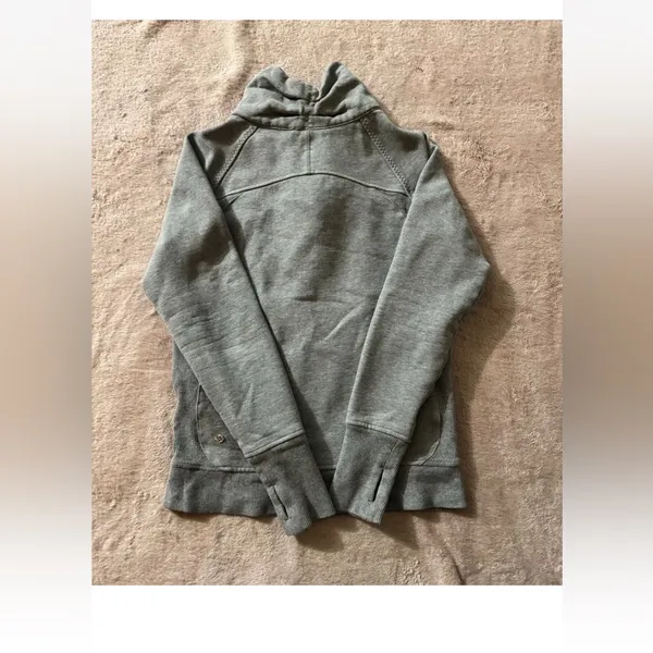 Lululemon Women’s Asymmetrical‎ Scuba Full Zip Jacket Gray Size 4 - Image 10