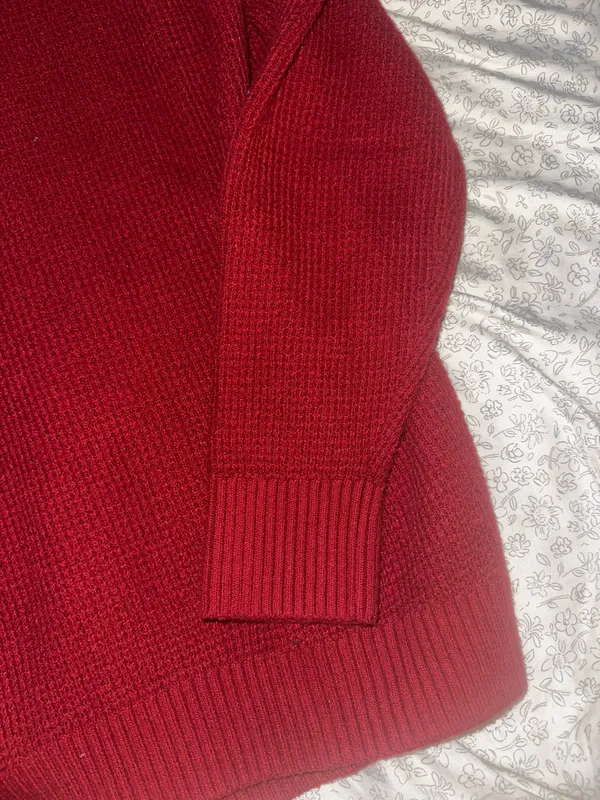 Old Navy Red Knit Sweater - Image 4