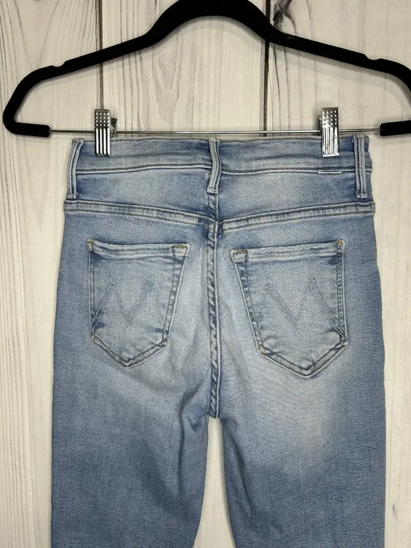 MOTHER Insider Crop Step Fray Limited Edition Mid Rise Jeans Sz 24x26 - Image 6