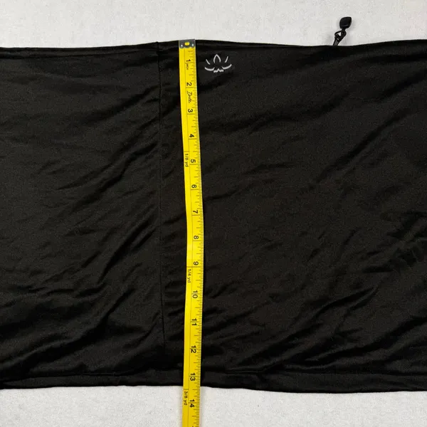 Beyond Yoga Infinity Hidden Pocket Scarf Black One Size Athleisure Travel - Image 6