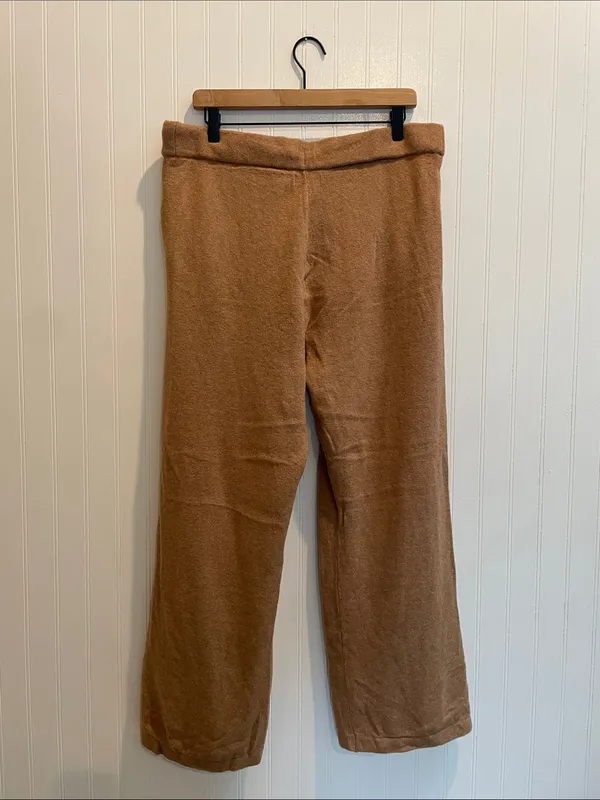 GAP Softest Sweater Sweats Pants Pull On Wide Leg in Camel Tan Size L - Image 3