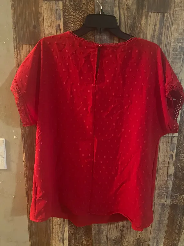 New SHEIN Red Eyelet Women's Top size XL - Image 4
