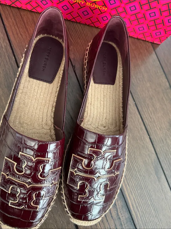 Tory Burch Burgundy Croc-Embossed Logo Espadrilles - Image 4