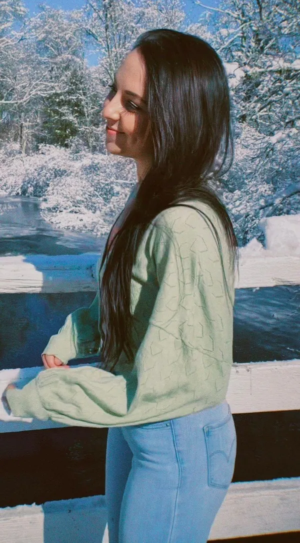 SheIn Green Puff Sleeve Sweater - Image 4
