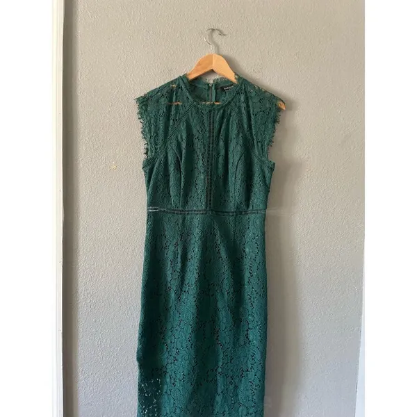 Bardot Lace Dress - Image 3