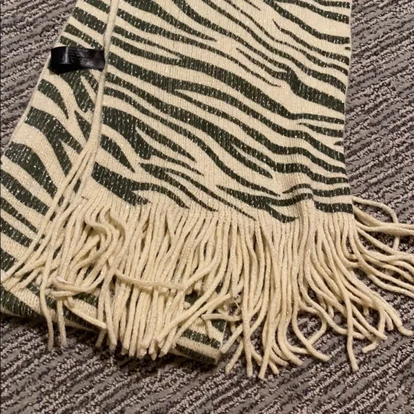 Sparkly Zebra Scarf Gray - Image 3