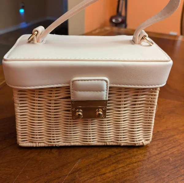 Zara Weaved Mini Bag - Image 3