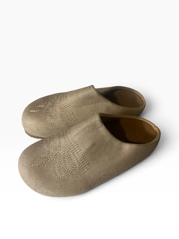 Clogs Gold Size 36 - Image 2
