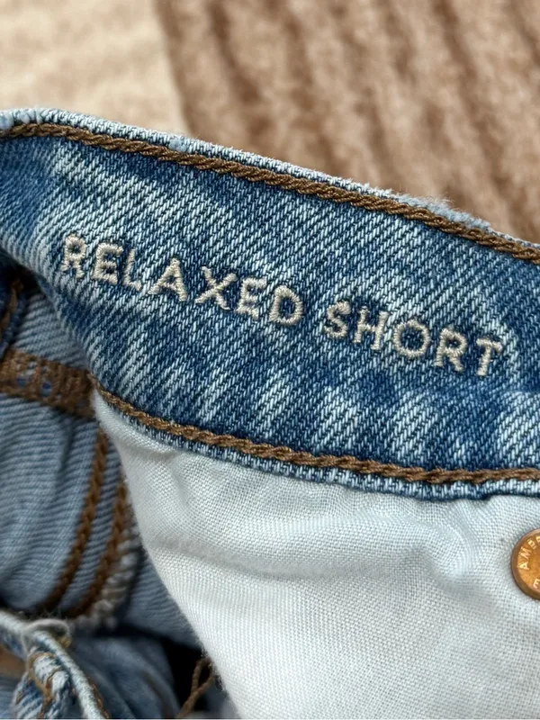 AE Relaxed Short Size 4 Denim - Image 7