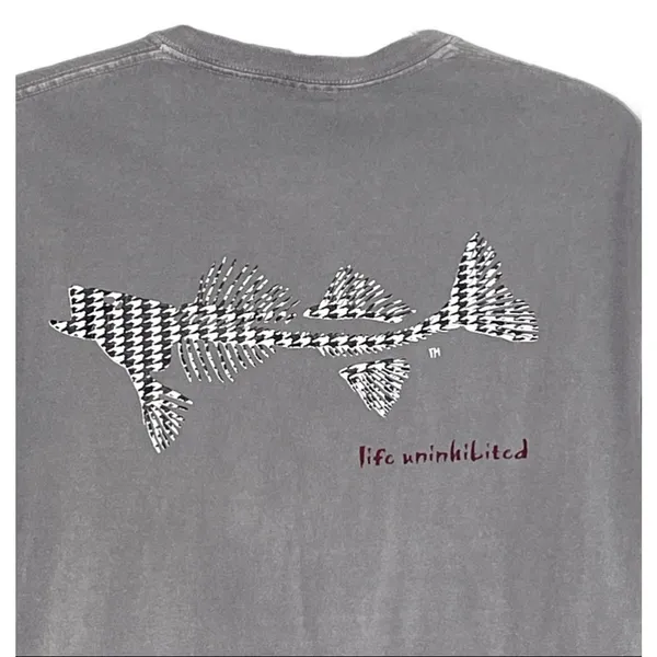 Coastal Cotton life uninhibited houndstooth fish skeleton tshirt medium - Image 6