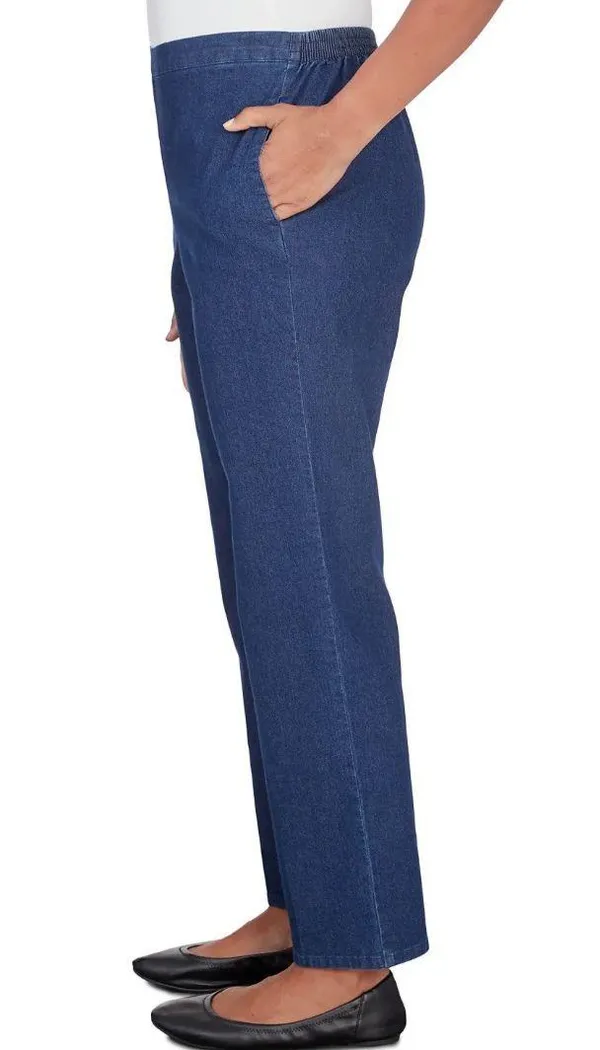 alfred dunnor Women's Denim Pull On Short Length Pant - Image 4