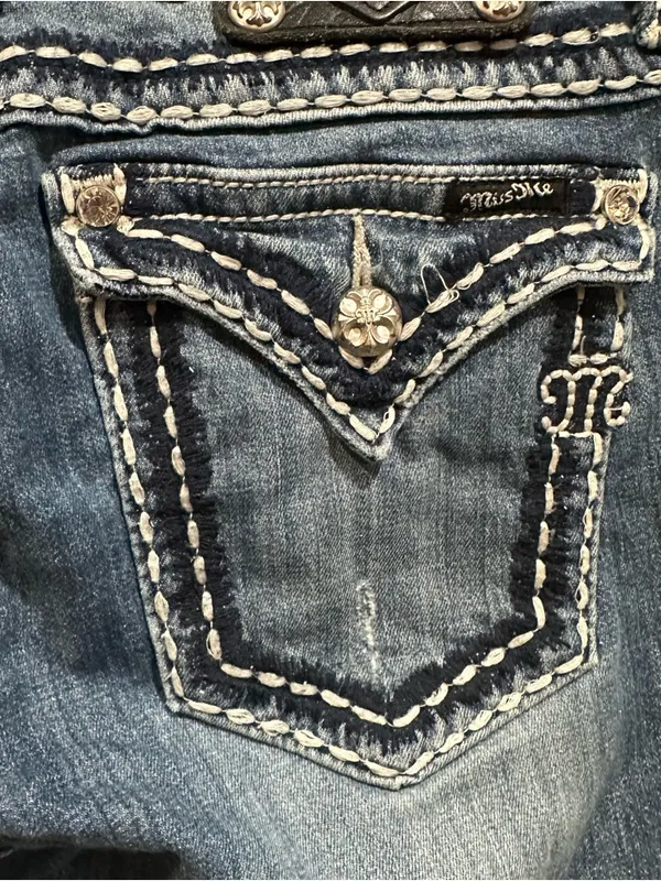 Miss Me JP55014‑13 Bootcut Jeans – Classic Embellished Pockets – Size 30 - Image 9