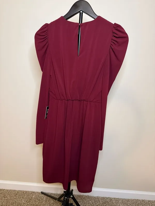 Express‎ Women's Burgundy Puff Sleeve Wrap-Front Dress Size XS - Image 3