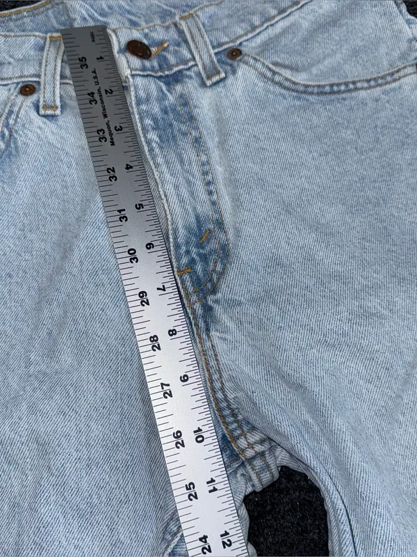 Vtg 90s Levi’s 550 Relaxed Orange Tab Denim Shorts Light Wash 27 (tag 29) Jorts - Image 9