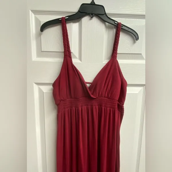 💕 2 For $10 Christine Red/Burgundy Maxi Dress Size Large - Image 2