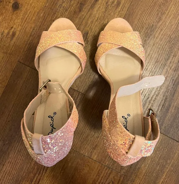 Qupid Pink Sparkle Platform Heels - Image 3