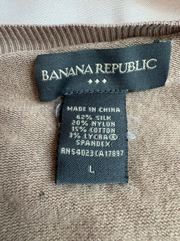 Banana Republic Women's Silk Blend Button-Up Cardigan Sweater Size Large Taupe - Image 5