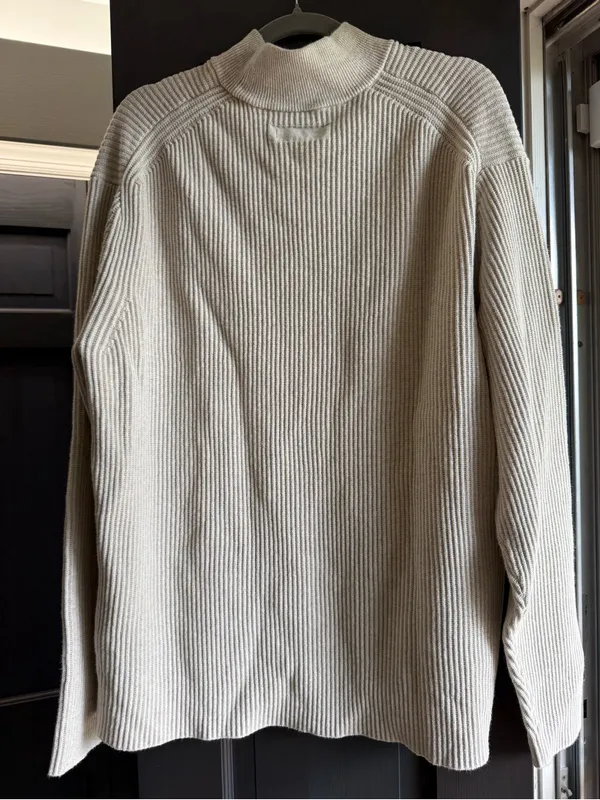 Banana Republic Women's 100% Organic Cotton Mockneck Sweater Size Large Cream - Image 2