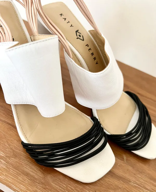 heel sandals - Image 4