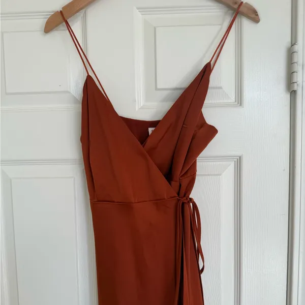 ShowPo. Terra Cotta Elegant Rust Satin Maxi Dress Size 6 Made in Australia‎ - Image 5