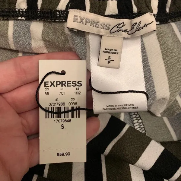 Express High Waisted Wide Leg‎ Striped Pants - Image 3