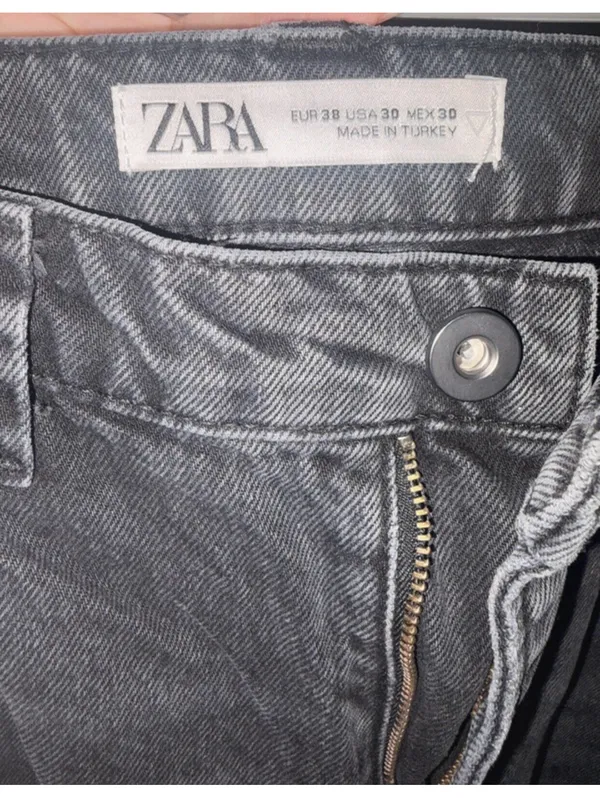 Size 30 US Men’s Zara Carpenter Utility Jeans Gray Black Paint Splatter - Image 2