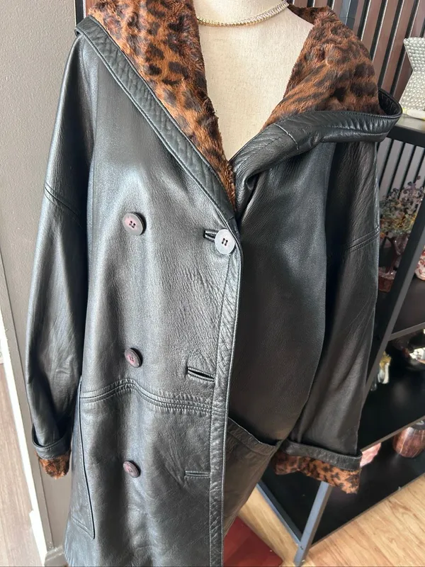 LIMITED London Paris New York leather black jacket soft sz M w hood faux fur - Image 2