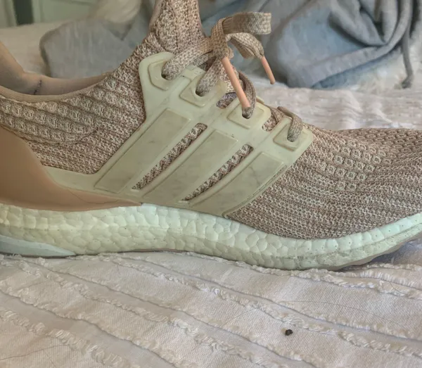 Adidas Pink Ultra Boosts - Image 5