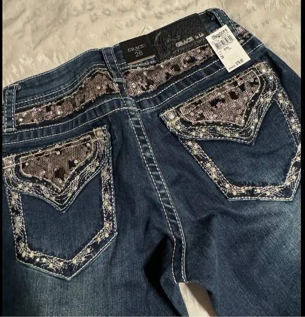 Women's Sequin Embellished Pockets Low Rise Bootcut Stretch Jeans - Image 8