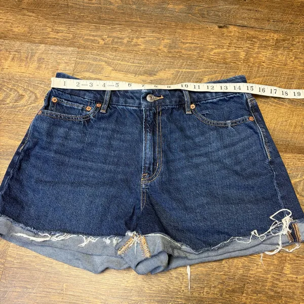 American Eagle Curvy Relaxed Denim Jean Shorts Womens 10 High Rise Strigid - Image 3