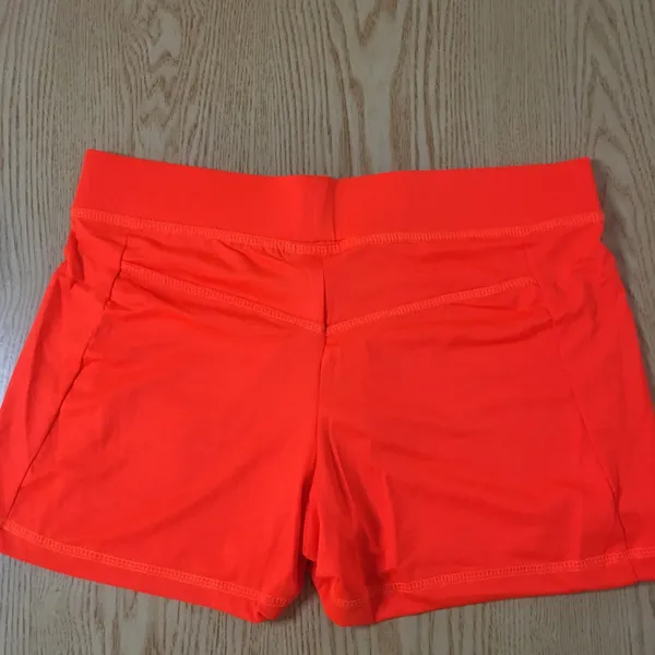 New HOOTERS Girl Uniform Shorts With A Small Flaw Size U-Small - Image 4