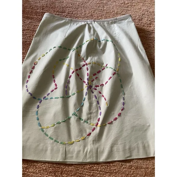 Harold’s Beige Pencil Skirt with Multicolor Embroidery - Size 2 - Image 8