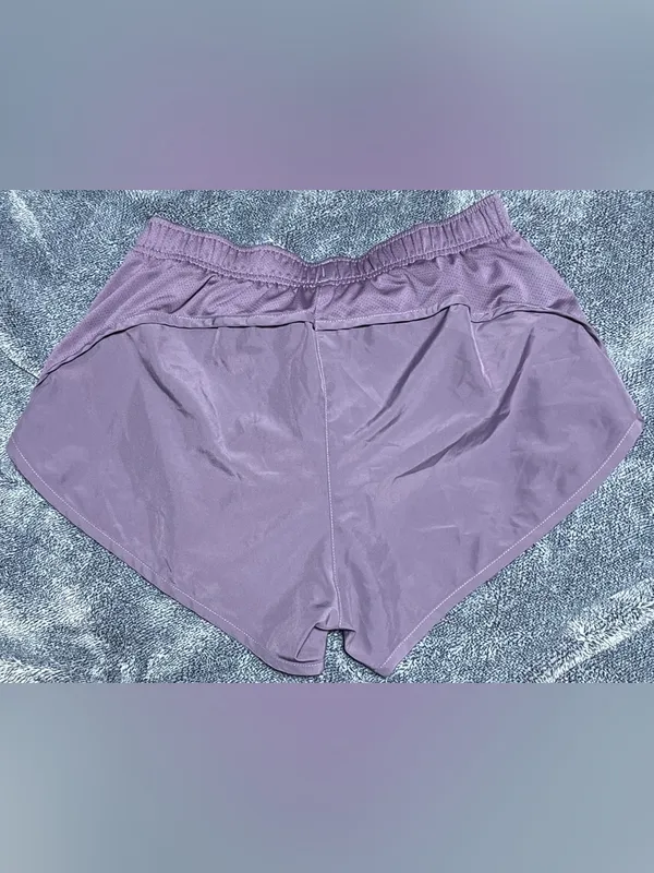 #17 NWOT Nike Women’s Purple Athletic Running Shorts Size L - Image 4