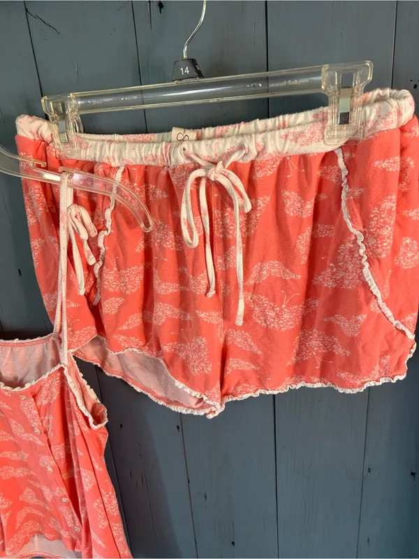 Jessica Simpson Coral Cami & Shorts Drawstring Waist w/ White Butterfly PJ Set L - Image 4