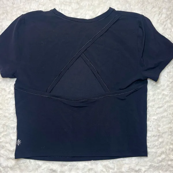 Athleta Women's Black Short Sleeve Tee - Image 2