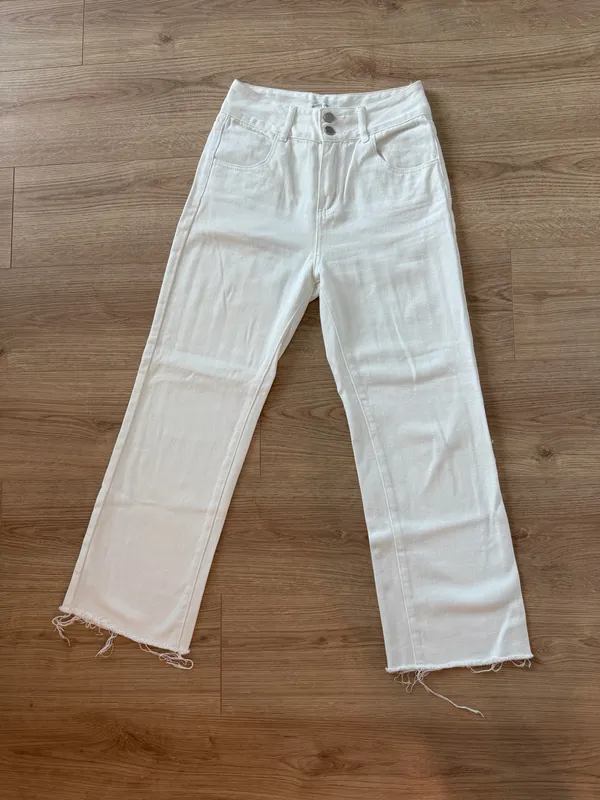 Cloud Ten Boutique White Jeans - Image 2