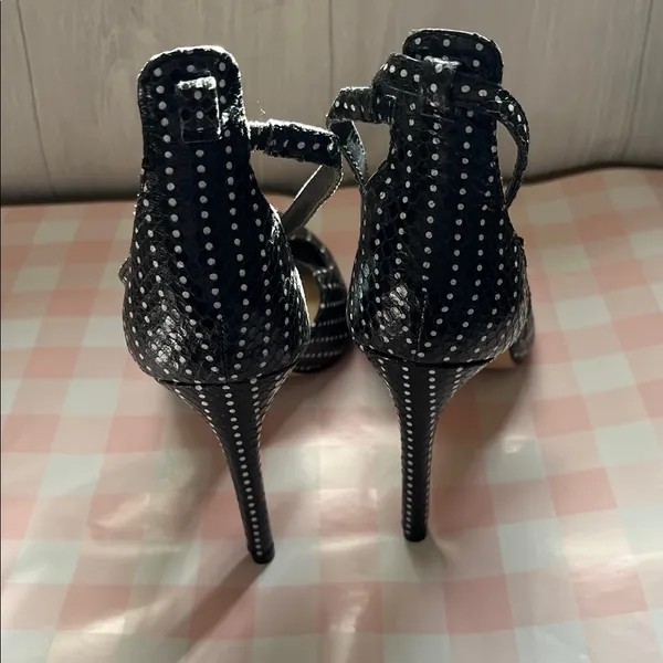 Giani Bernini  Black  polka withCrisscross Studded Heels - Image 6