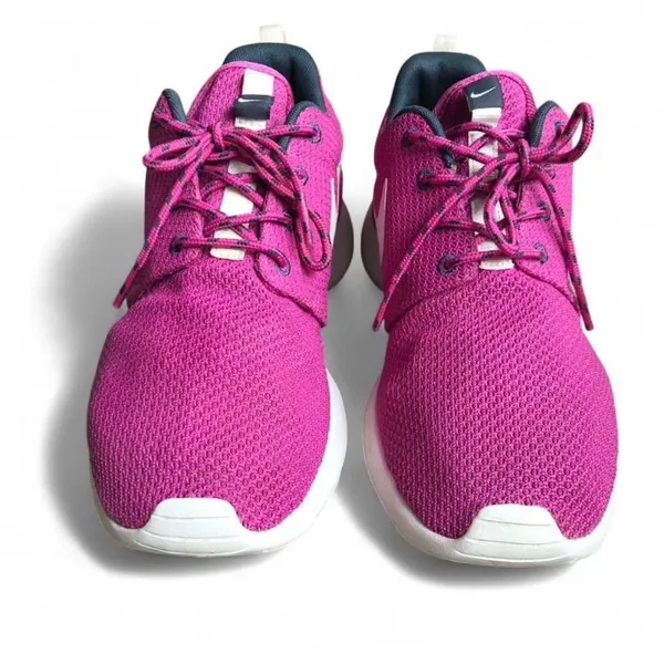Nike Roshe One Women’s White Club Pink Running Shoes Size 8.5 #511882-605 - Image 3